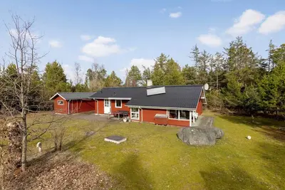 Image de Tv1710 Strandby - Rugmarken 15