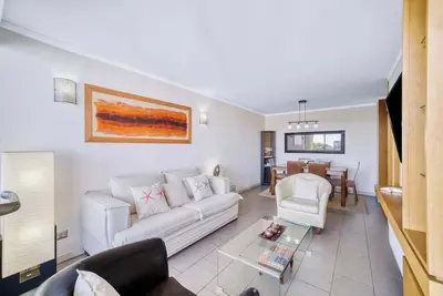 Angamos Coast Luminous Apartment 3d in Reñaca