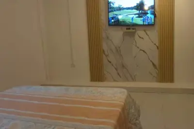 Image de Beautiful apartment, in the walled city.