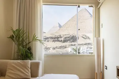Pyramids View Suite