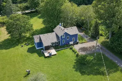 Image de 51 Acre Summer Farmhouse-Hottub, Stargazing, Bbq-Sleeps upto 8