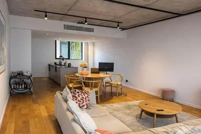 Harbour Suite: Modern 2br Unit Close to Everything