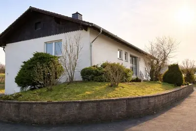 Image de Haus Eifelkind - 6-bed vacation home Haus Eifelkind, up to 8 persons