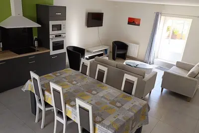 Image de Gîte de vacances à Beauvoir avec Wi-Fi, idéal familles et animaux acceptés