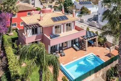 Casa do Acaso · Villa with Private Pool