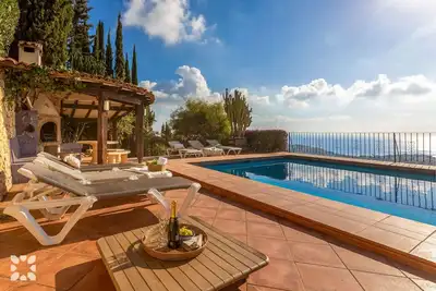 Villa Roc by Abahana Villas