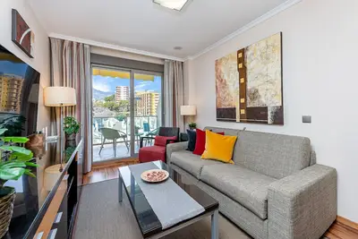 Image de Elegant apartment 1 min from the beach