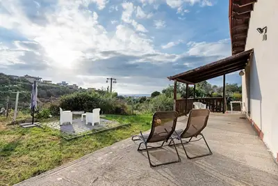 Image de Casa Valle Fondi avec jardin à deux pas de la mer