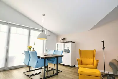 Image de Pilot berth 13 in Porthouse Büsum with harbor view