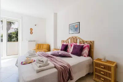 Image de Maison de vacances « Casa Dafne à Otranto 6 places » avec balcon, Wi-Fi et climatisation