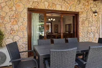 Image de Villa with garden near the beach