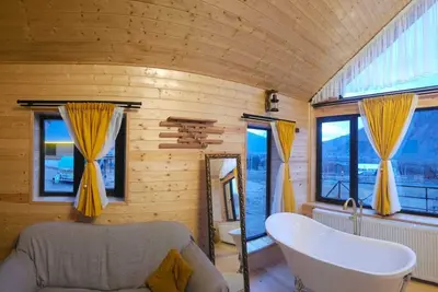 Image de Mood villa kazbegi is city centre of Stepantsminda, with mountimes view. For you