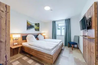 Image de Apartment with balcony \"Sonnenhopfen\"