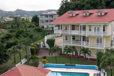 Image de Serene Sanctuary Balcony Room.
