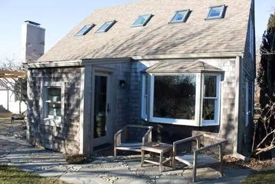 Image de Elysium Cottage  4 Br, 2 Ba Pond Access & Kayak