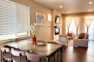 Image de 3-bedroom house in Beaverton with convenient location