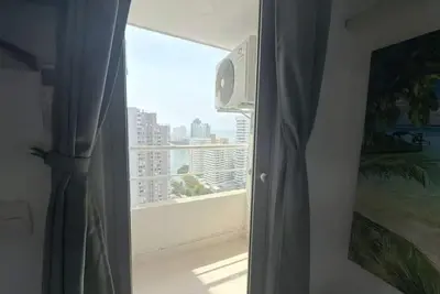 Image de Beautiful apartment close to the sea.