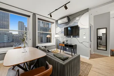 Image de Plymouth Collection: 3bd 2ba with Gym & Rooftop