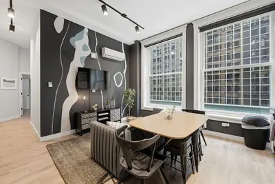 Image de Plymouth Collection: 4bd 3ba with Rooftop & Lobby