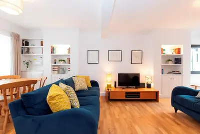 Image de Charming 2br Cottage in Richmond, 20 mins C London - Pass the Keys