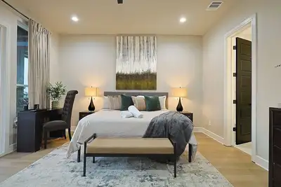 Image de Lake on Winnetka Dream Home - Trinity Grove & Downtown Dallas