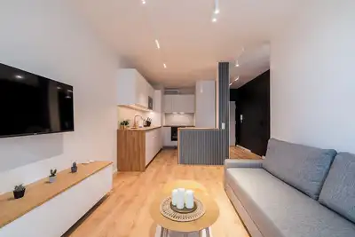 Posnania Chic Apartment with Garden