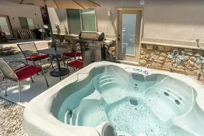 Image de 30% Off Promo! East Ogden Dream, Newly Built, Bbq, Patio, Views, Dedicated Spa!