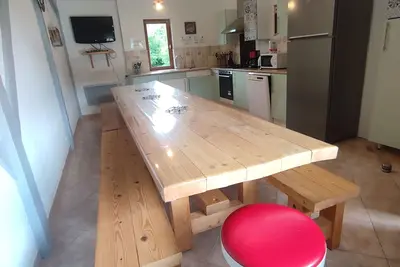 Image de Gîte champêtre dans un écrin de verdure à 5 min deNevers
