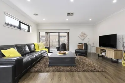 Image de Confort et espace dans la maison familiale de Lara