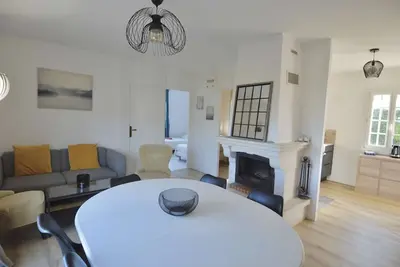 Image de Asinellas, 3 chambres, jardin, 150m de la plage