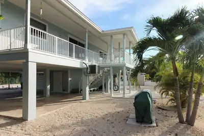 Image de Cozy Canal-Front House w/ Free WiFi and Deck - Close to Beaches & State Park