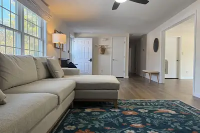 Image de 3-bedroom House, Private Lake Access and Game Room