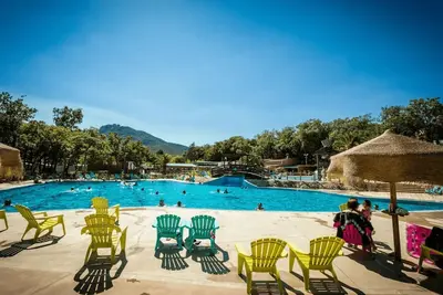 Image de ZEcamping 5* animé parc aquatique dog friendly locatif Tv Lv Bbq 45m2