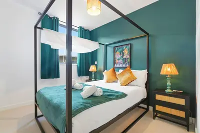 Image de Luxe 2Bd | City Stay | Cheap Parking | Fast Wi-fi