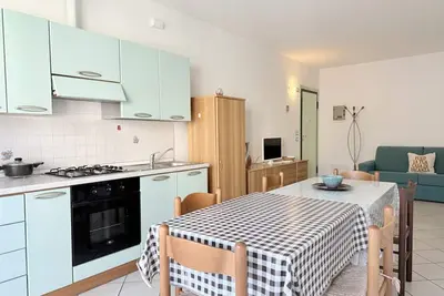 Image de Rp08 - Cesenatico, three-room apartment with balcony and garage near the sea