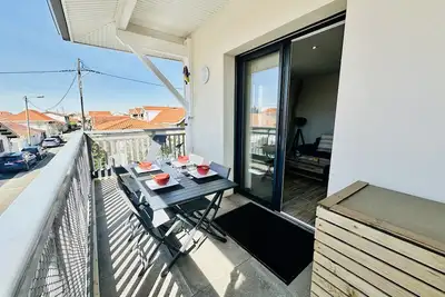 Image de Bel Appartement 2 Chambres en centre-ville de Biscarrosse Plage (238)