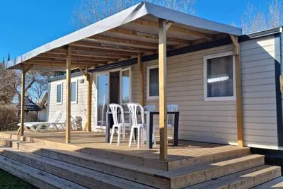 Image de Mobil-home avec terrasse - 8 pers.