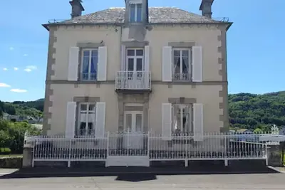 Image de Maison Familiale Au Coeur Des Volcans D Auvergne