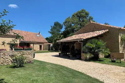 Image de Palmier Gîte – Peaceful Retreat with shared Pool near Biron
