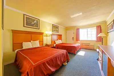 Image de Affordable Room for Budget-Friendly Travels | East Point Kite Beach - 0. 2 miles