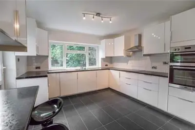 Luxury Forest Cottage