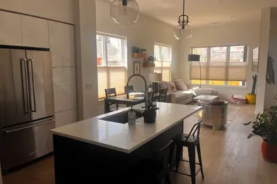 Image de Spacious 3-bedroom townhome in lovely Denver with amazing rooftop Ac+ gym