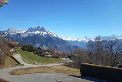 Image de Appartement avec vue Mont-Blanc, terrasse et garage
