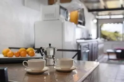 Image de Appartement à Mocanal : Vue Mer, Terrasse & Bbq