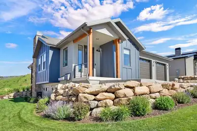 Image de Luxury Eden Retreat Hot Tub, Powder Mountain Views Family Fun