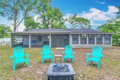 Image de 3-bedroom Silver Springs House - 9 mins from Silver Springs