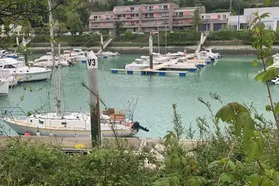 Image de Normandy  Appartement, Jardinet, Rez-de-chaussée, port de plaisance