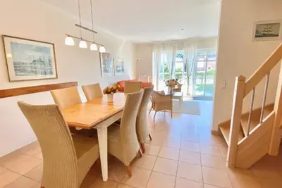 Image de Töwerhus vacation home on Langeoog for 6 guests with terrace