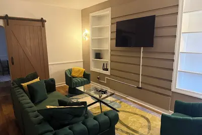 Image de Cozy Centralized 3bd 2bath House w/ Free Parking