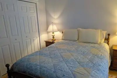 Image de Serene 2-bedroom condo with Ac in charming Westbrook